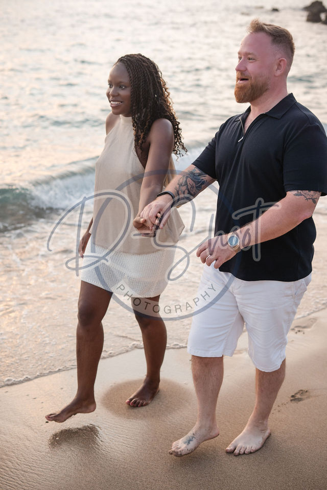 Lizzie and Dom, photo 10