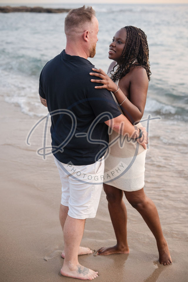 Lizzie and Dom, photo 16